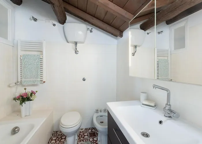 Luxury Heritage Penthouse - Navona *
