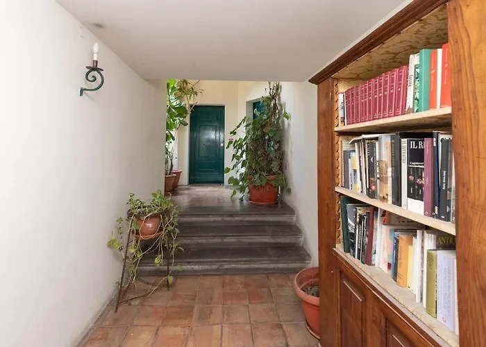 Luxury Heritage Penthouse - Navona Apartment